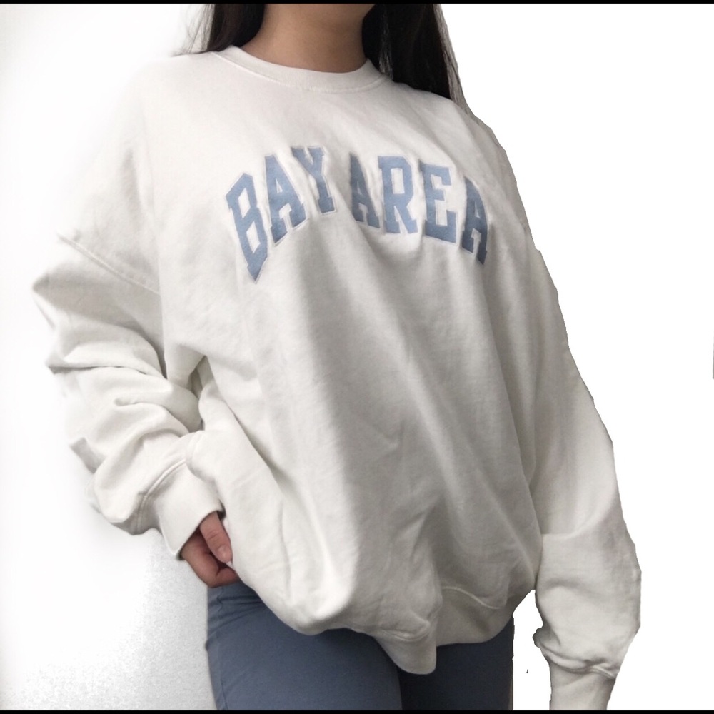 Brandy Melville RARE bay area erica crewneck